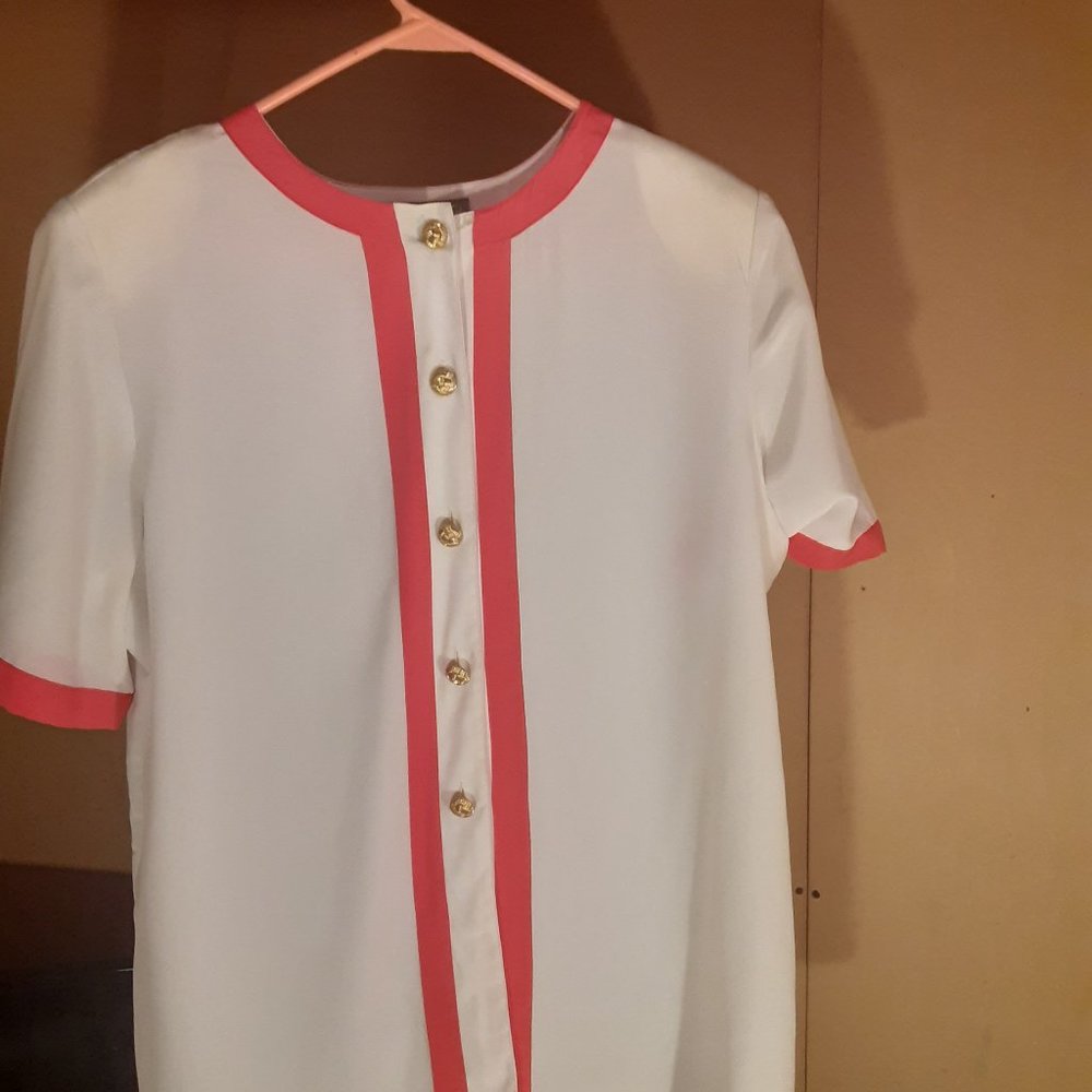 Woman's Blouse
